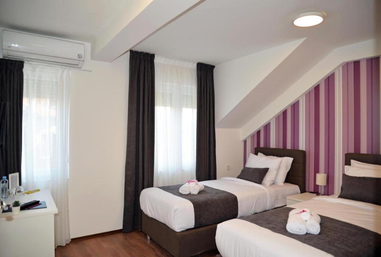 Vila Mihaela Skopje Ngoại thất bức ảnh